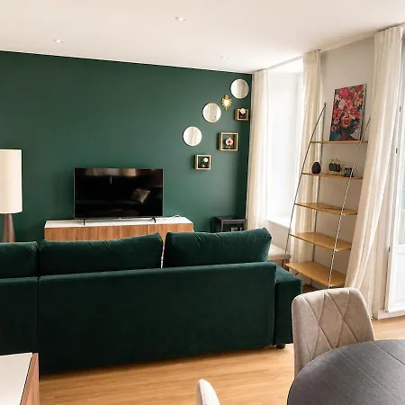 Le Balcon De Lägenhet *